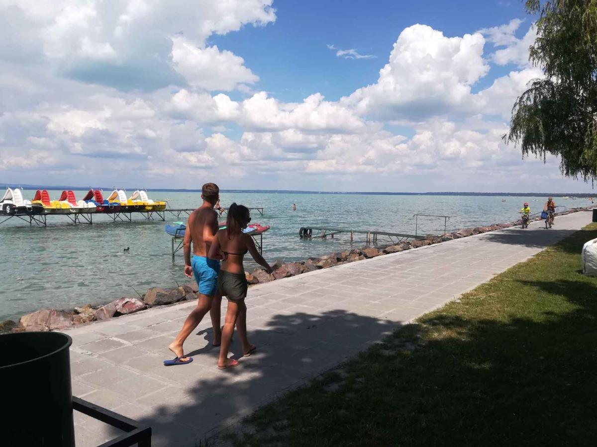 Holiday Home In Siofok - Balaton 42696 外观 照片